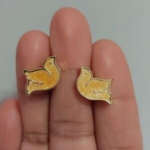 AVON Vintage Yellow Glittery Enameled Gold Tone Bird Post Pierce Stud Earrings